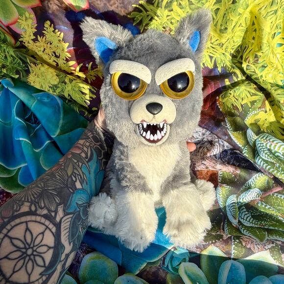 EUC Feisty Pets Sammy Suckerpunch Plush - Rare Snarling Plush Toy - Picture 2 of 5